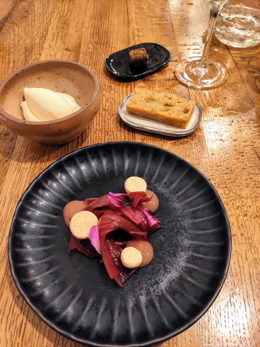 Sources Restaurant, Nantes: one of the courses of the tasting menu.