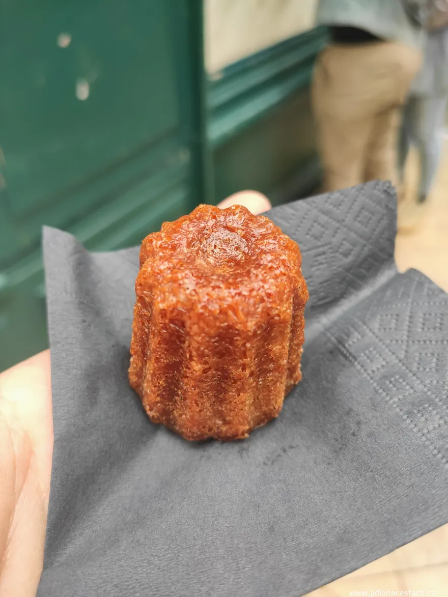 Canelé from Bordeaux Canelé from Bordeaux