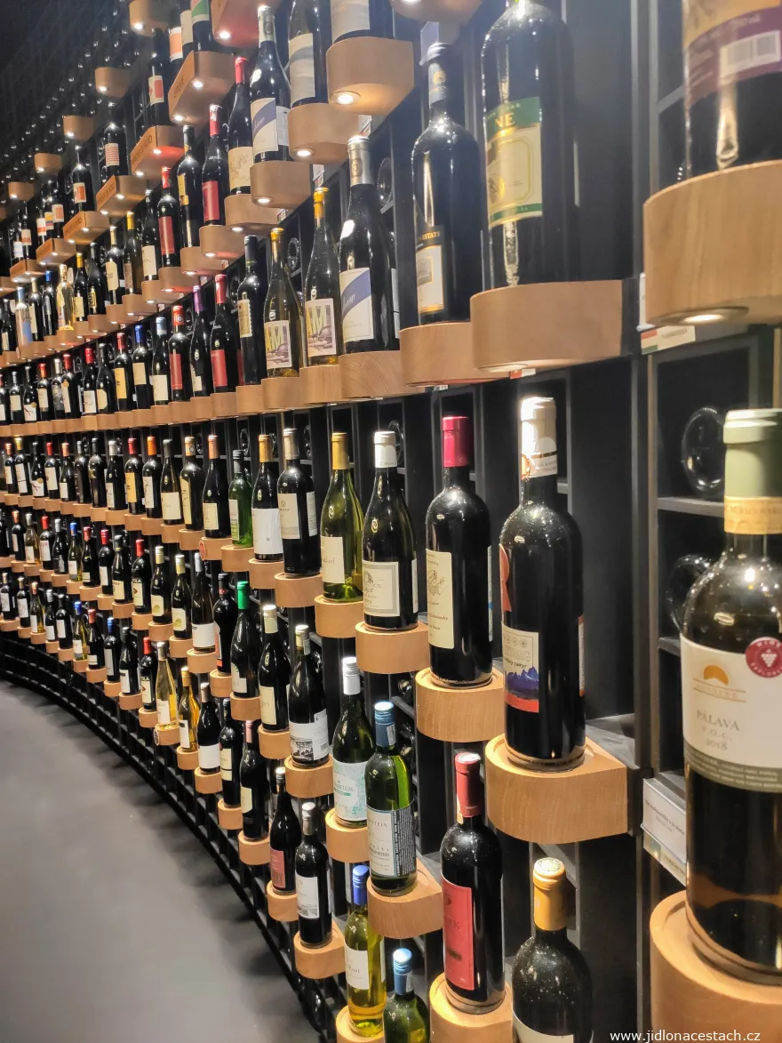 La Cité du Vin shop La Cité du Vin shop