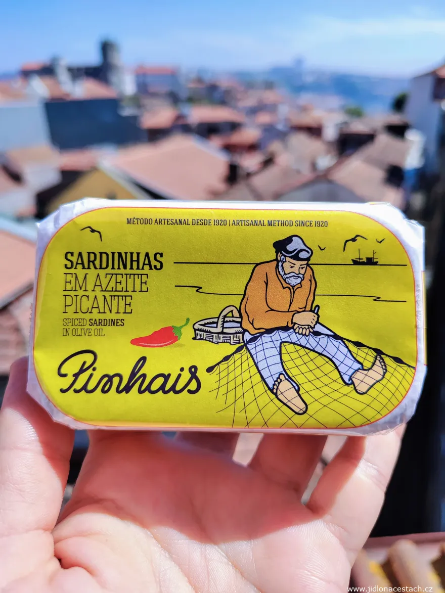 Portuguese sardines: a spicy tin from Pinhais. Portuguese sardines: a spicy tin from Pinhais.