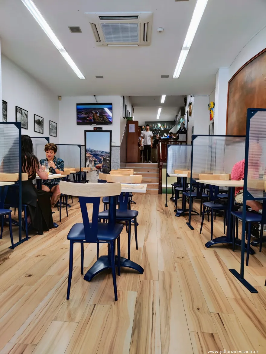 Interiér Café Santiago Interiér Café Santiago