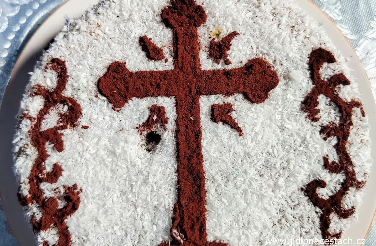 Rumunská smútočná torta colivă