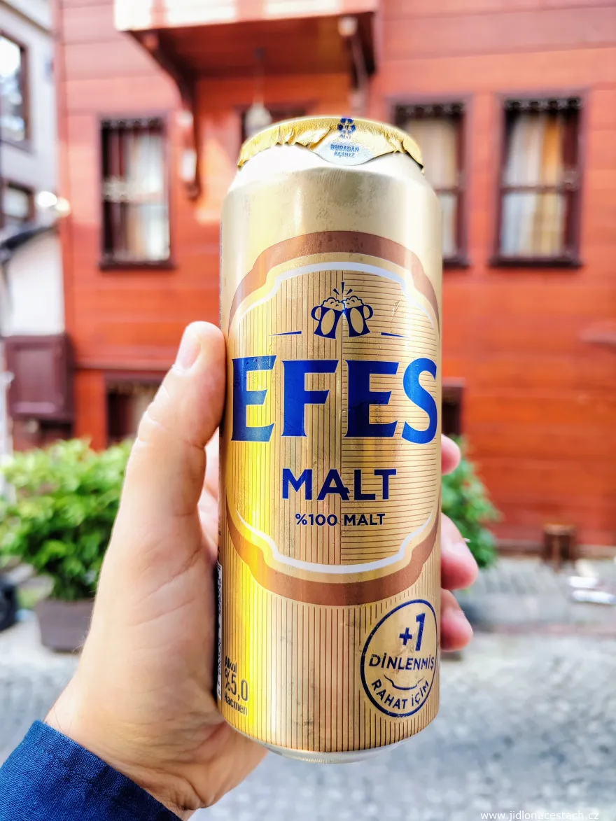 La bière turque Efes Malt. La bière turque Efes Malt.