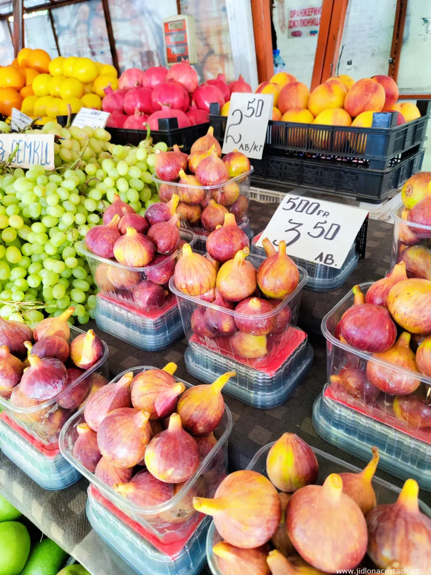 Ponuka ovocia na Modrom trhu