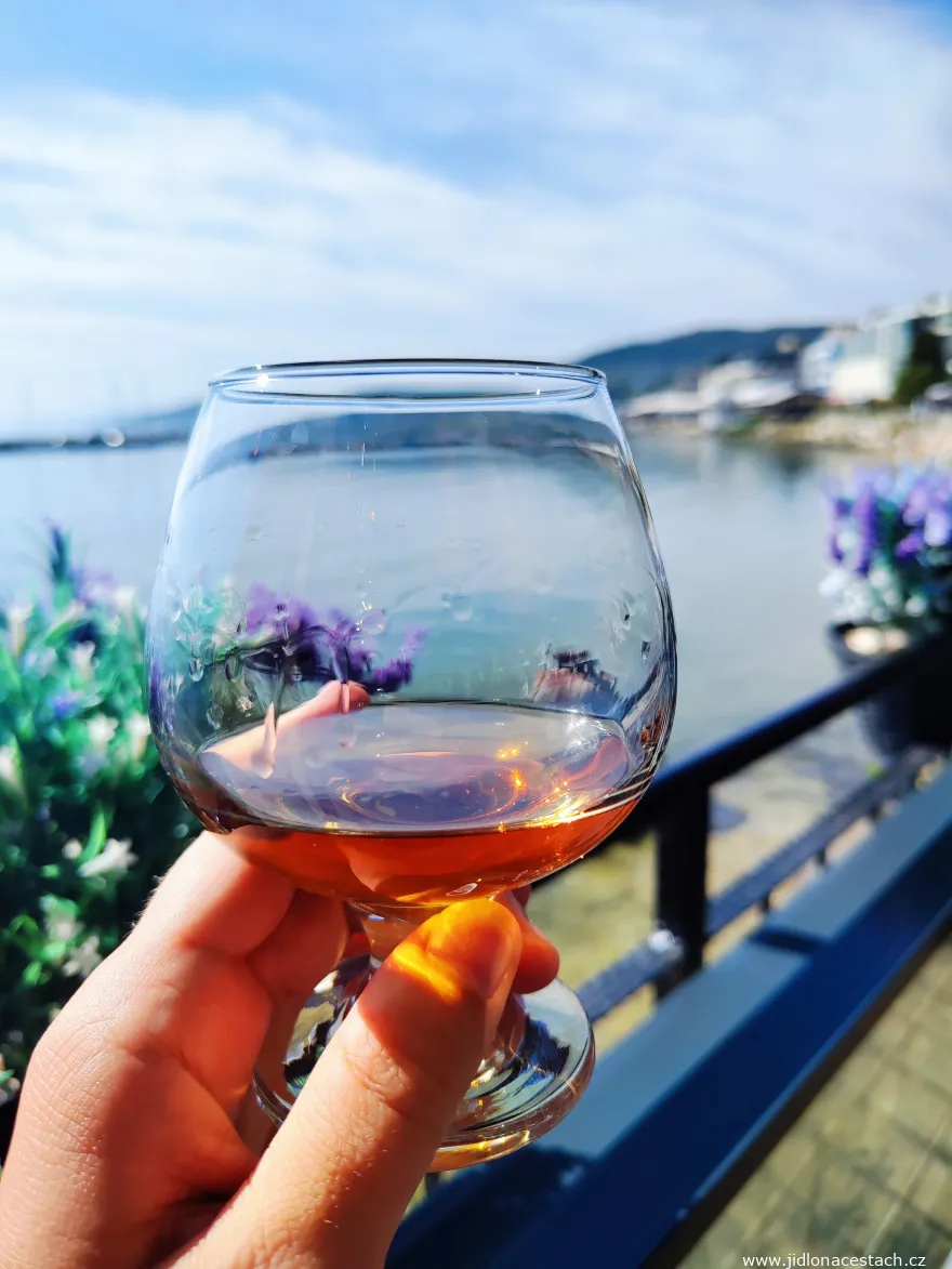 Brandy Pliska Brandy Pliska