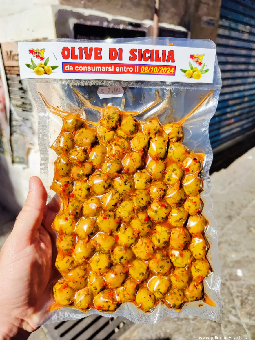 Sicilian olives Sicilian olives