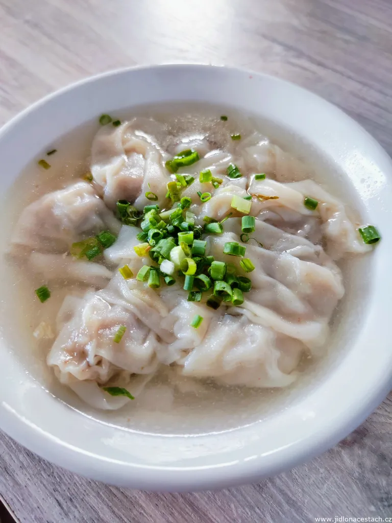 Vývar s wonton knedlíčky