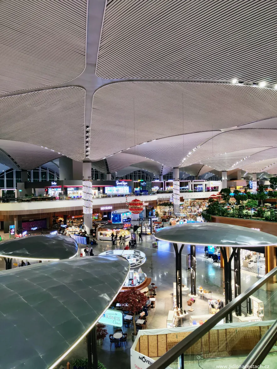 Letištní salónek iGA Lounge, Istanbul: výhled.