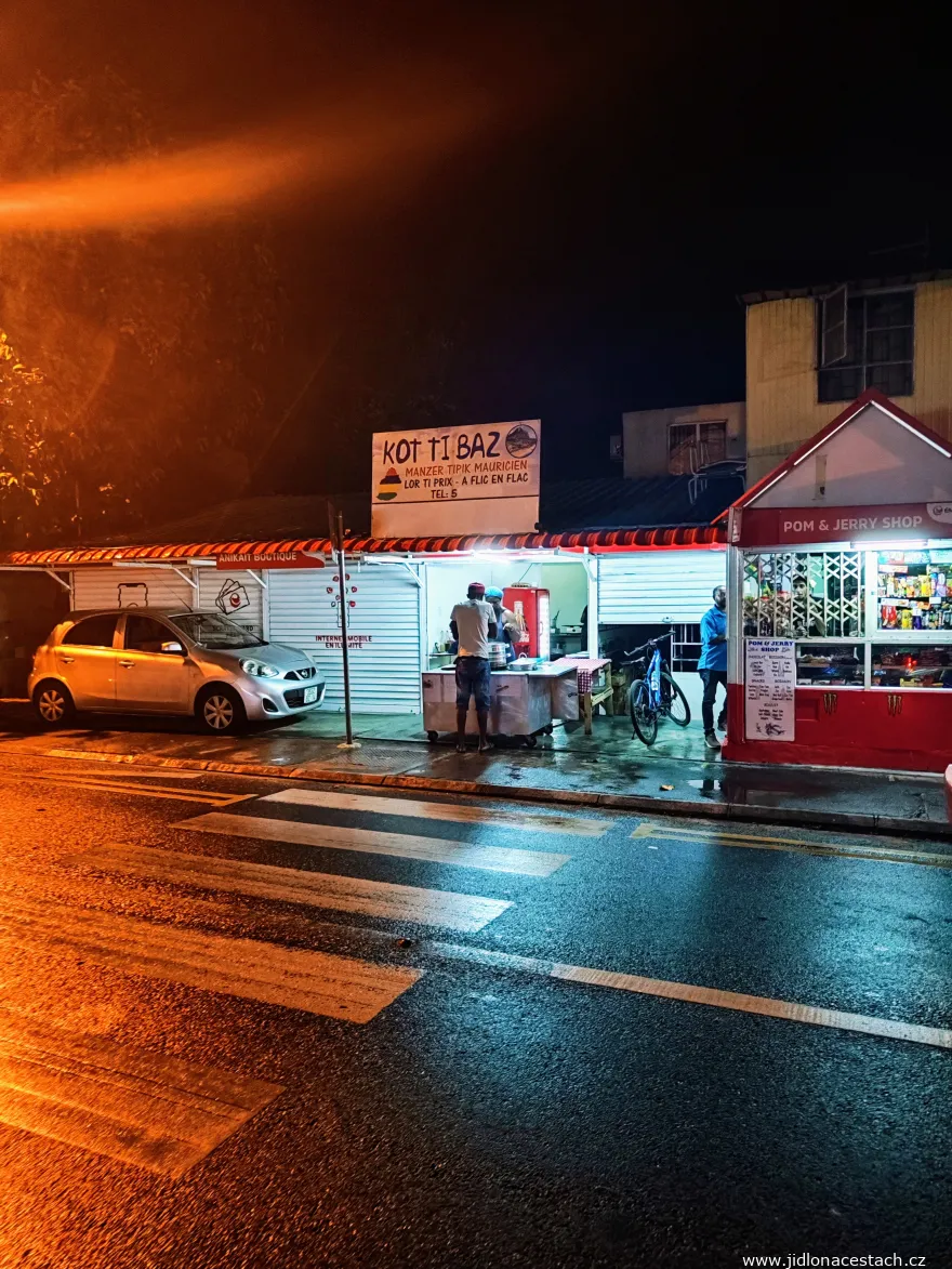 Bistro Kot Ti Baz Bistro Kot Ti Baz