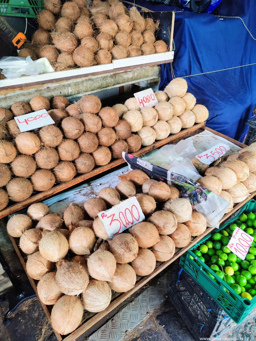 Coconut nuts at the market in Port Louis Coconut nuts at the market in Port Louis