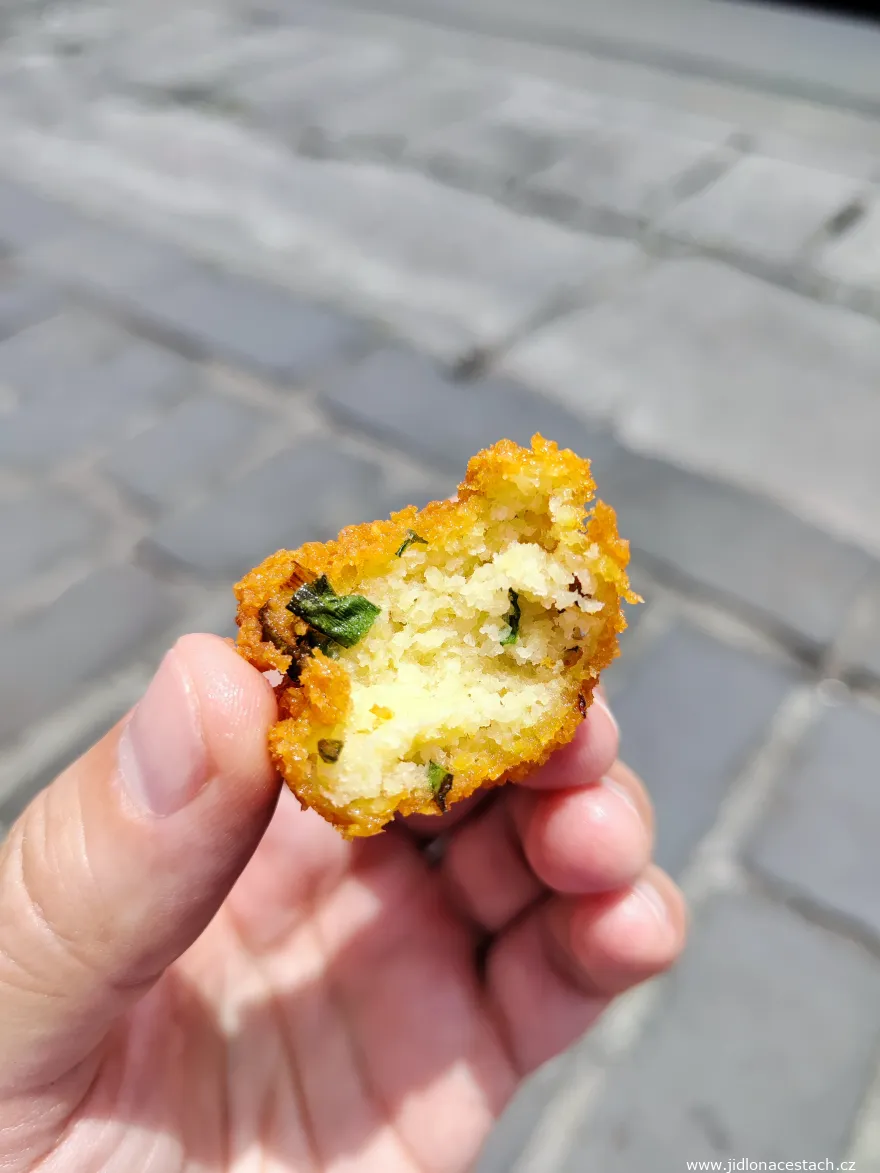 Gâteaux piment inside Gâteaux piment inside