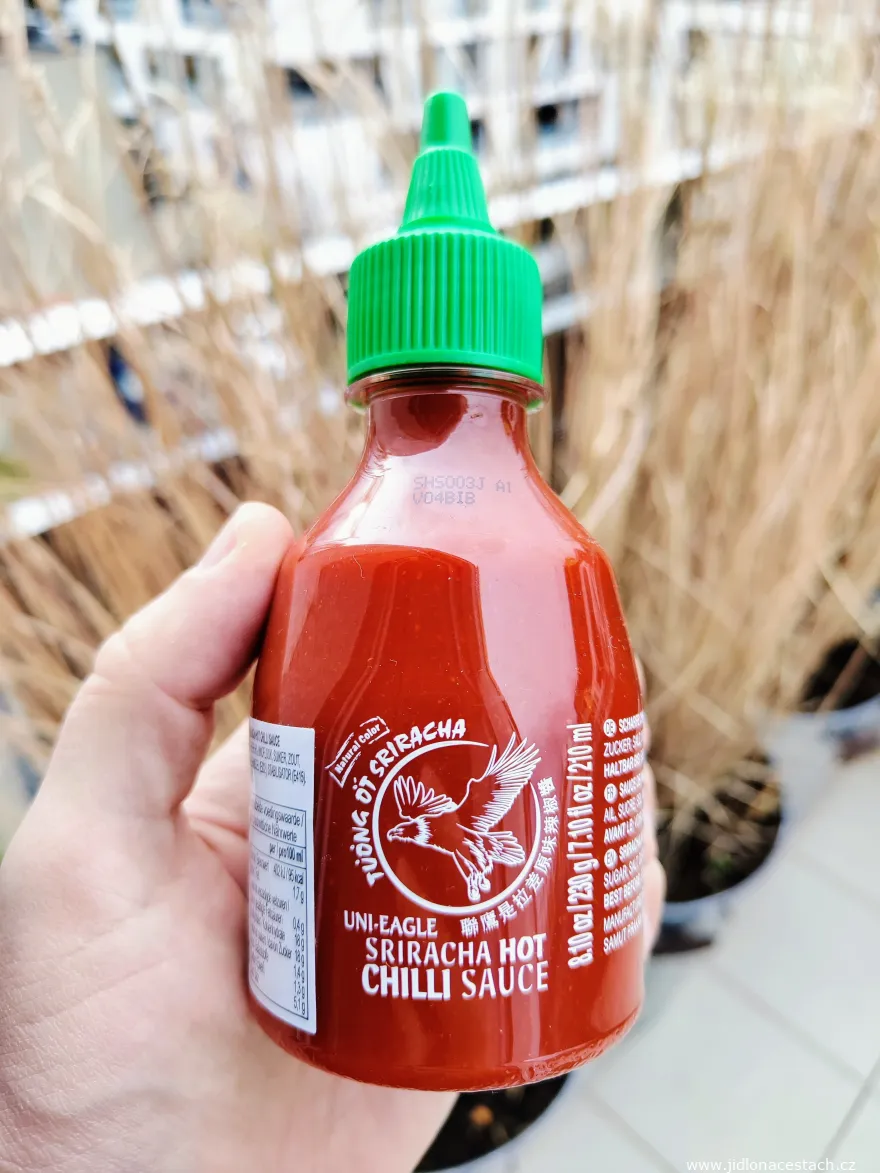 Pálivá omáčka Sriracha