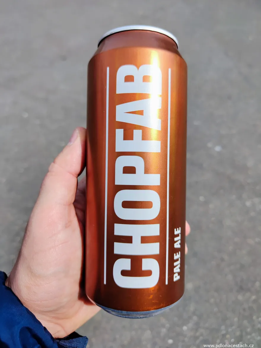 Švýcarské pivo Ueli Chopfab - Pale Ale Švýcarské pivo Ueli Chopfab - Pale Ale