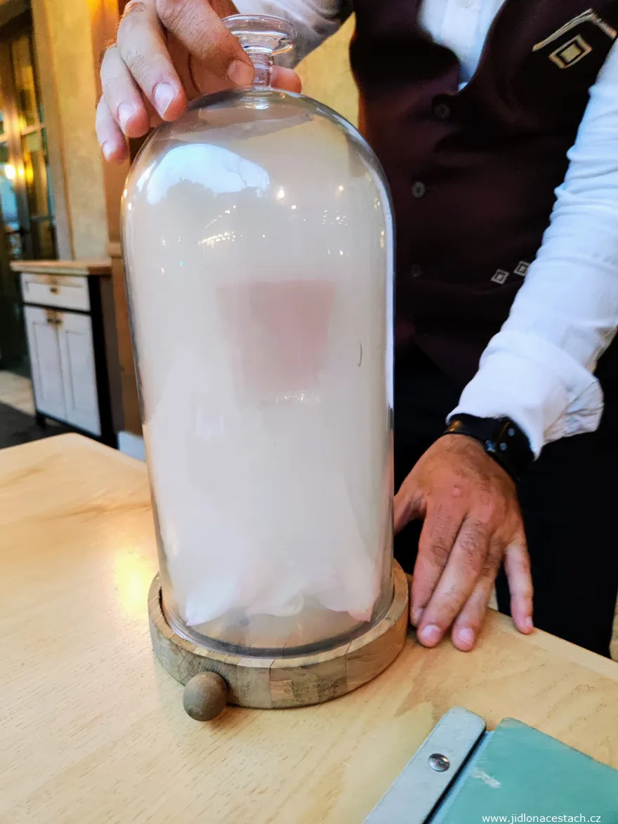 Alcoholic cocktail Tres Belle