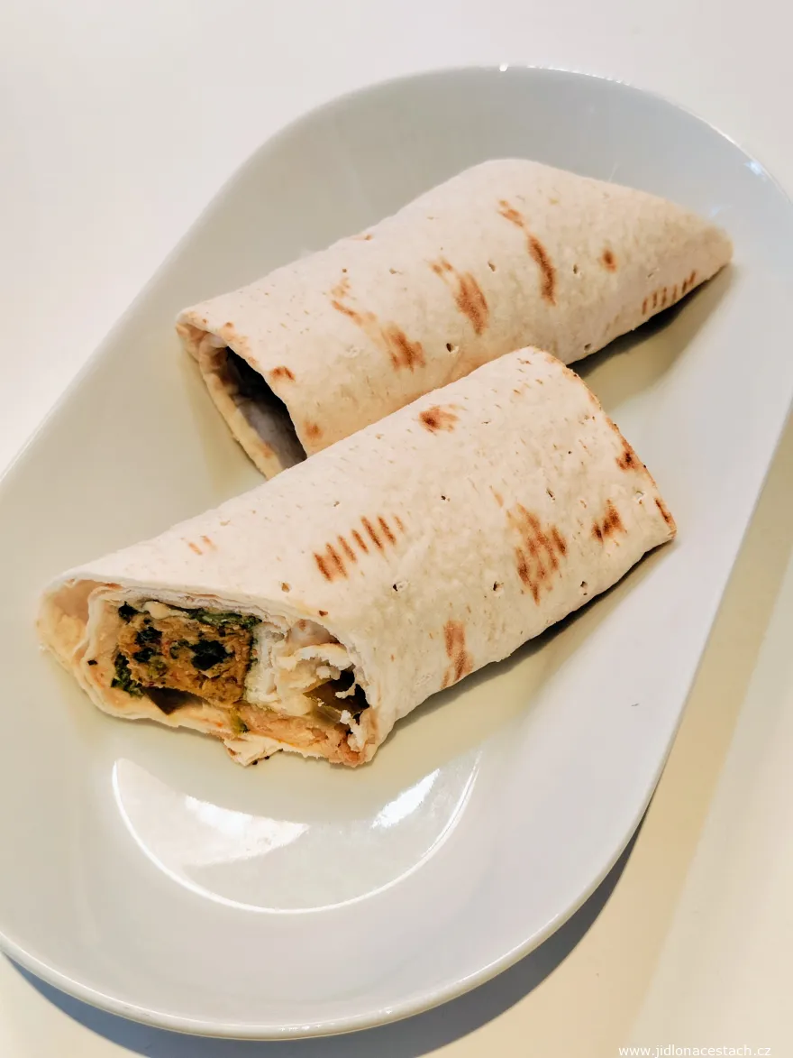 IKEA Restaurant: vegetarian wrap with falafel.