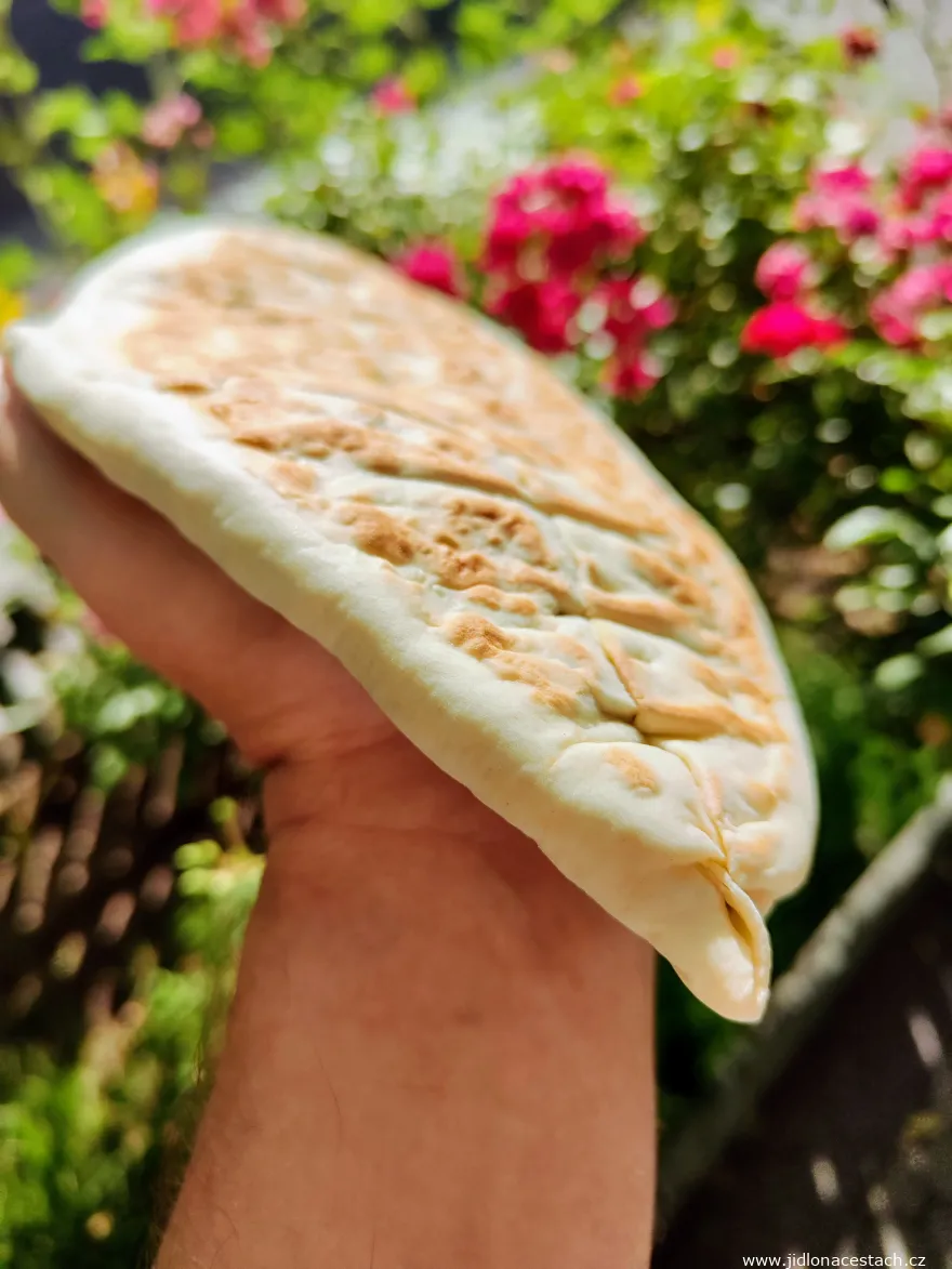 The filling is completely enclosed inside zhengyalov hats