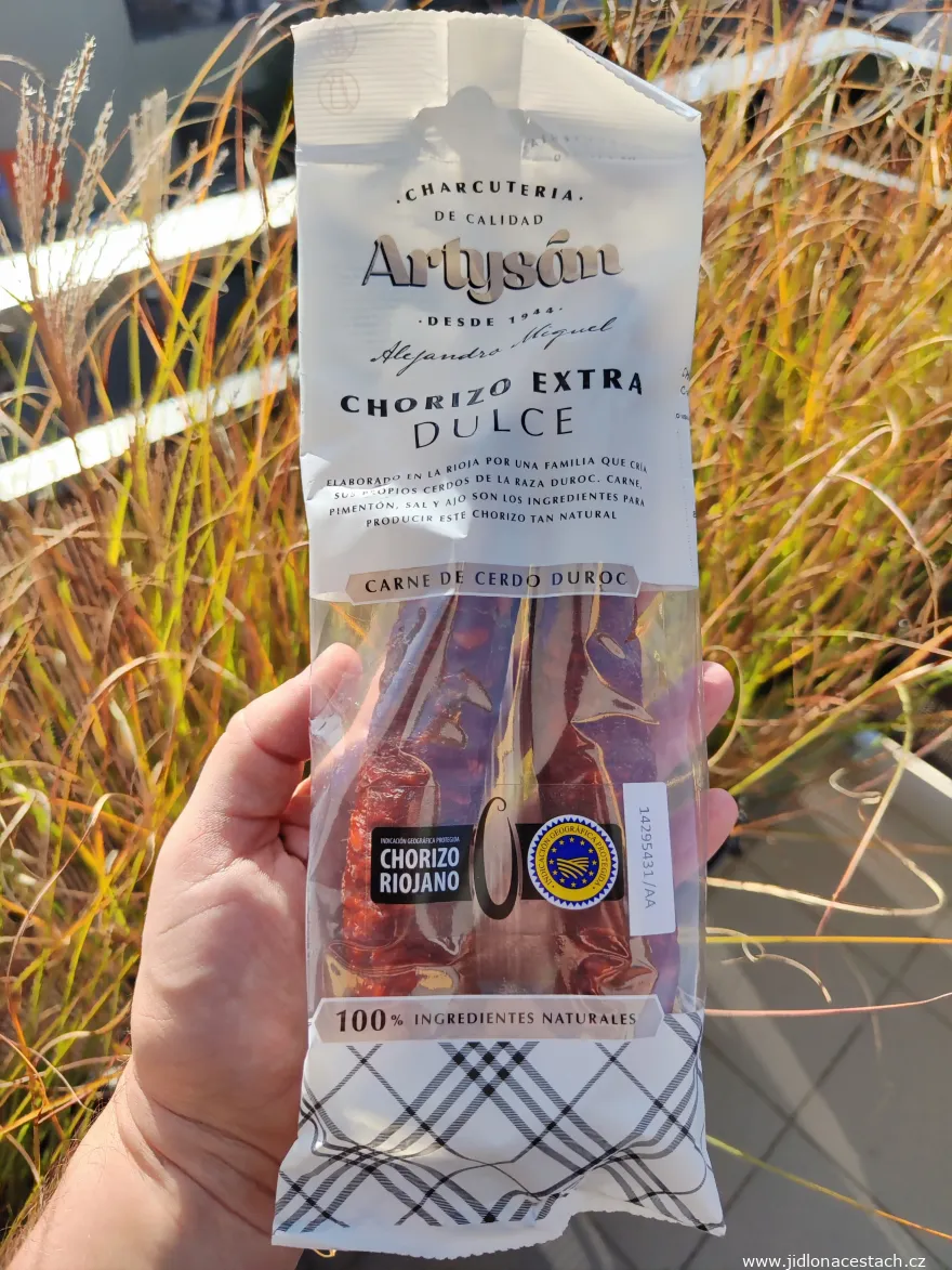 Španielska klobása chorizo (receptúra chorizo Riojano).
