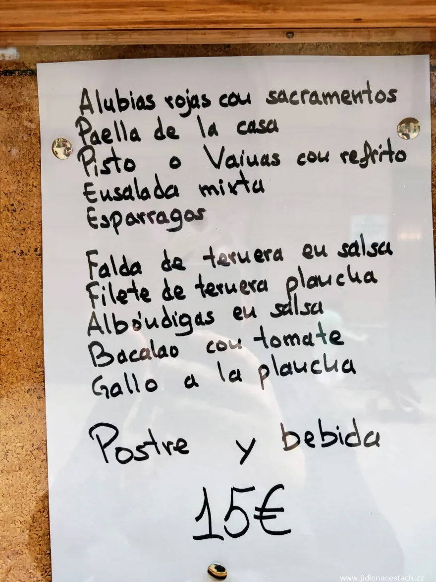 Menú del día v reštaurácii Iñakiren v Bilbau. Menú del día v reštaurácii Iñakiren v Bilbau.