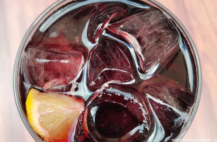 Kalimotxo: víno s kolou po baskicku