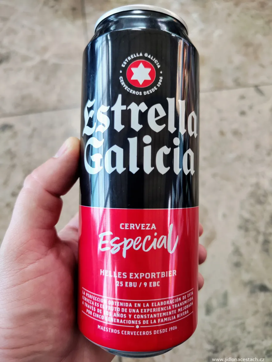 Španielske pivo Estrella Galicia. Španielske pivo Estrella Galicia.