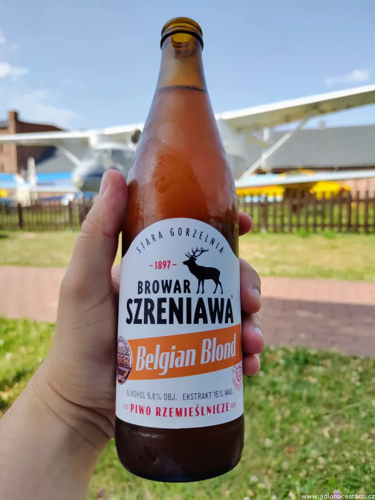 Musée national de l'agriculture à Szreniawa : la récompense finale sous forme d'une bière de la microbrasserie Szreniawa, située dans l'enceinte même du musée.
