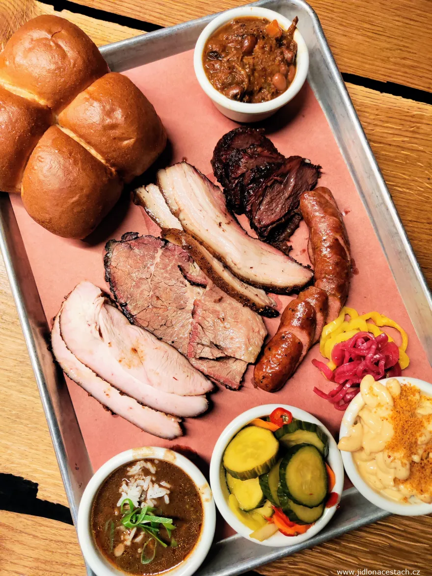Das Prager Restaurant Big Smokers und sein amerikanisches BBQ.