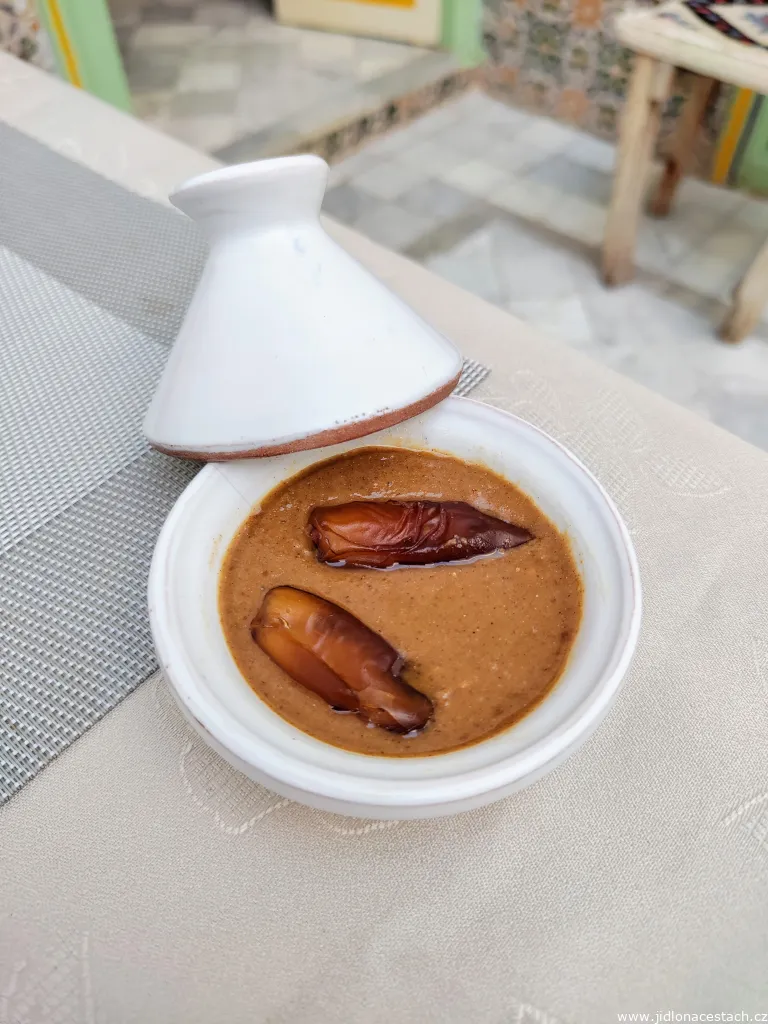 Aromatische tunesische Bsissa als Paste. Aromatische tunesische Bsissa als Paste.