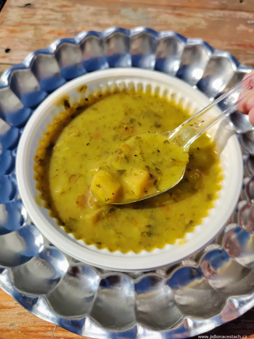 Ash-e shooli : la soupe iranienne traditionnelle de la ville de Yazd. Ash-e shooli : la soupe iranienne traditionnelle de la ville de Yazd.