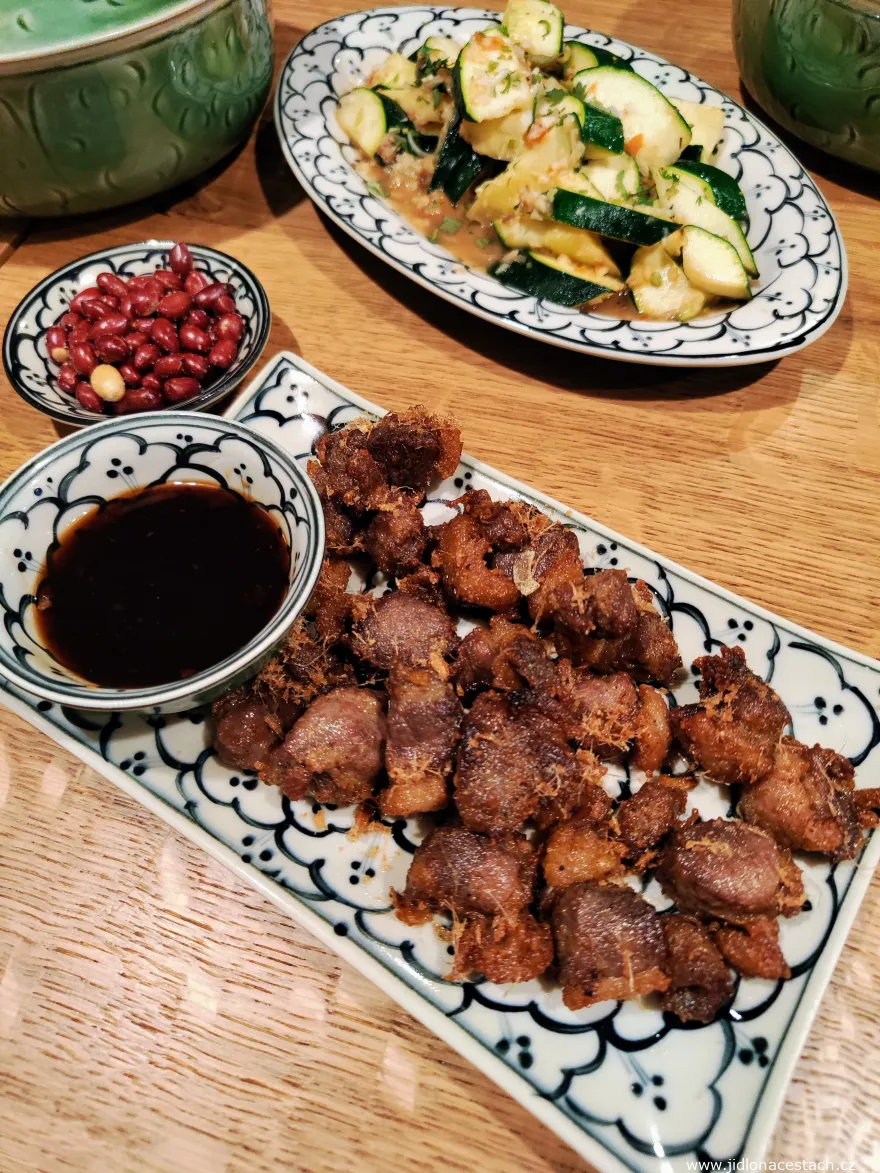 Vietnamská reštaurácia Rice Field: kačacie stehná a prsia s galangalom.