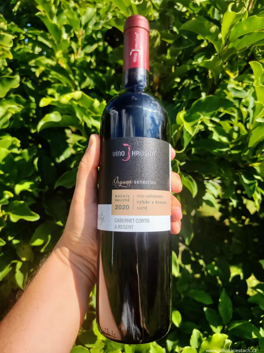 Vin morave biologique du domaine Hruška. Vin morave biologique du domaine Hruška.