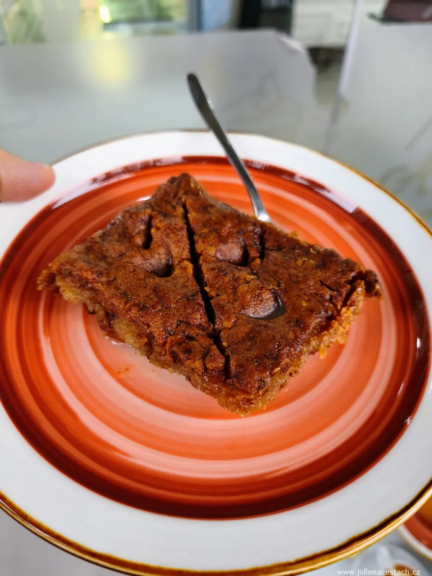 Tespixhe: traditionelles Dessert vom Balkan. Tespixhe: traditionelles Dessert vom Balkan.