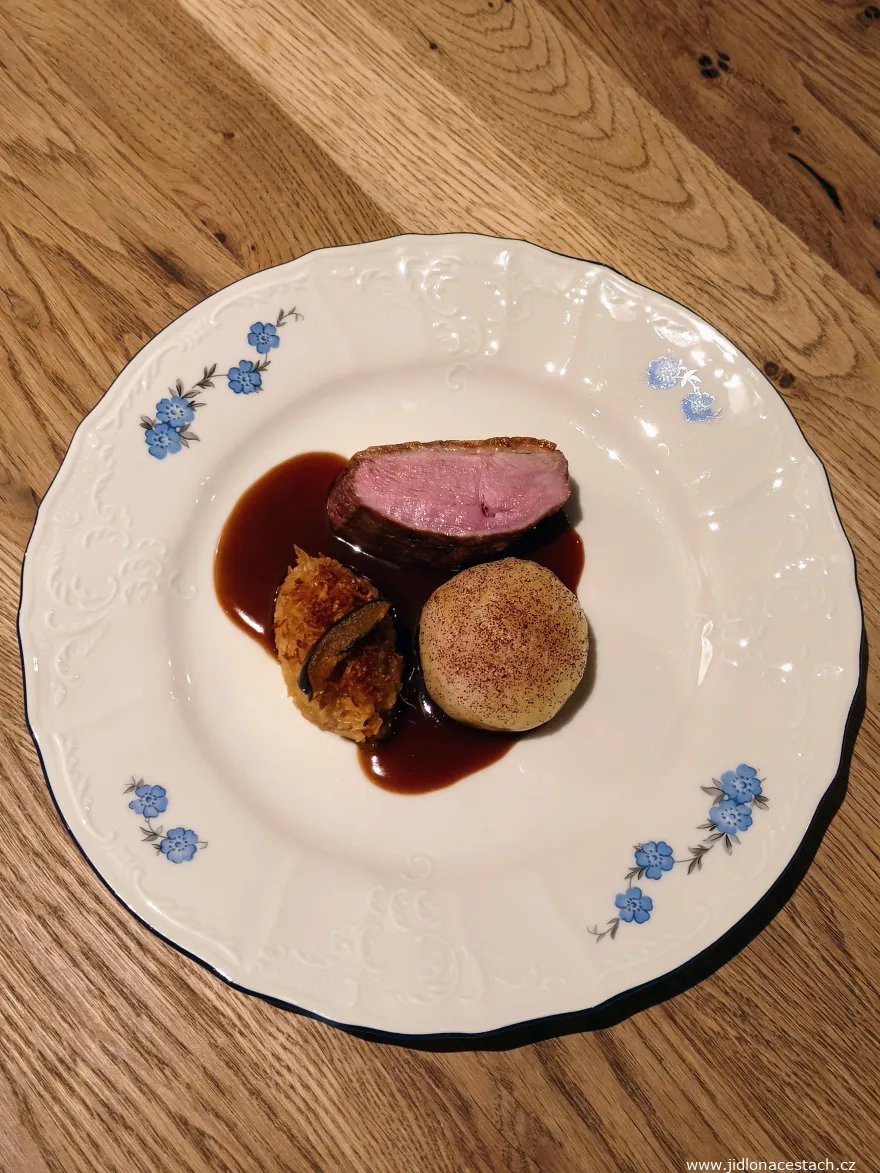 Vallmo Restaurant: aged duck, white cabbage, carrot, drbák, caraway.