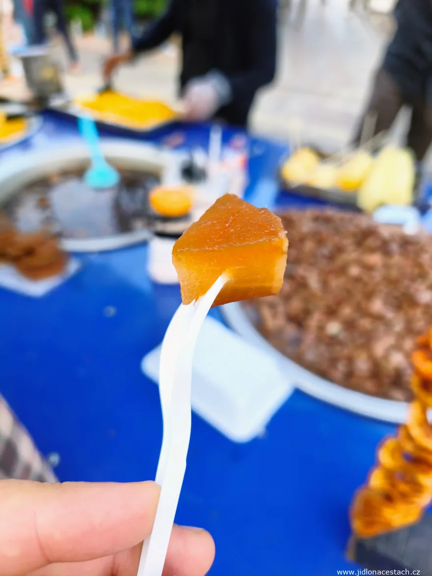 Shalgam : cette friandise réunit le meilleur de la terre du rutabaga et de la douceur intense des dattes. Shalgam : cette friandise réunit le meilleur de la terre du rutabaga et de la douceur intense des dattes.