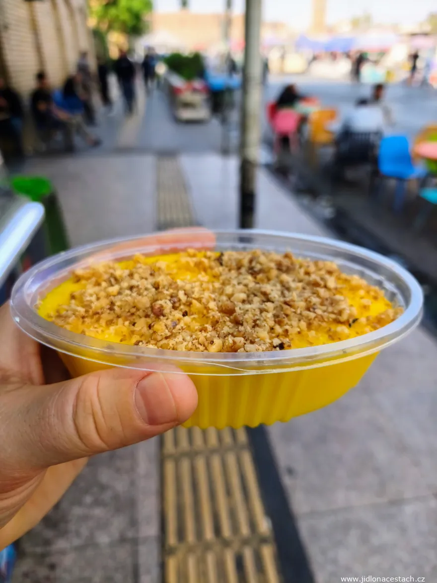 Kaster: irakischer Pudding.