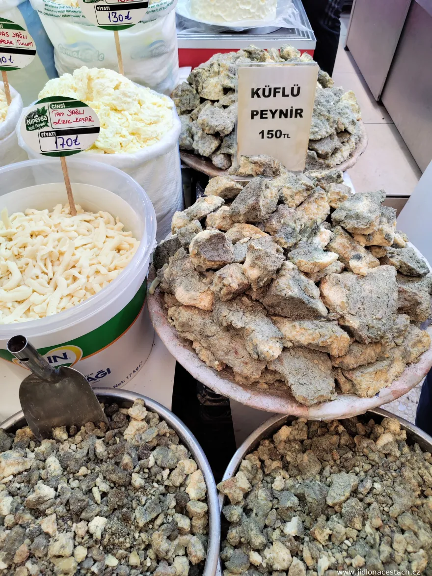 Konya küflü : le fromage persillé turc.