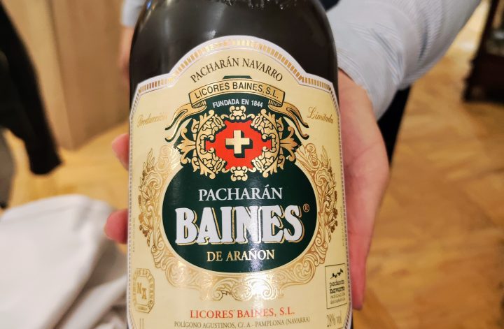 Patxaran: tradičný alkoholický nápoj z Baskicka