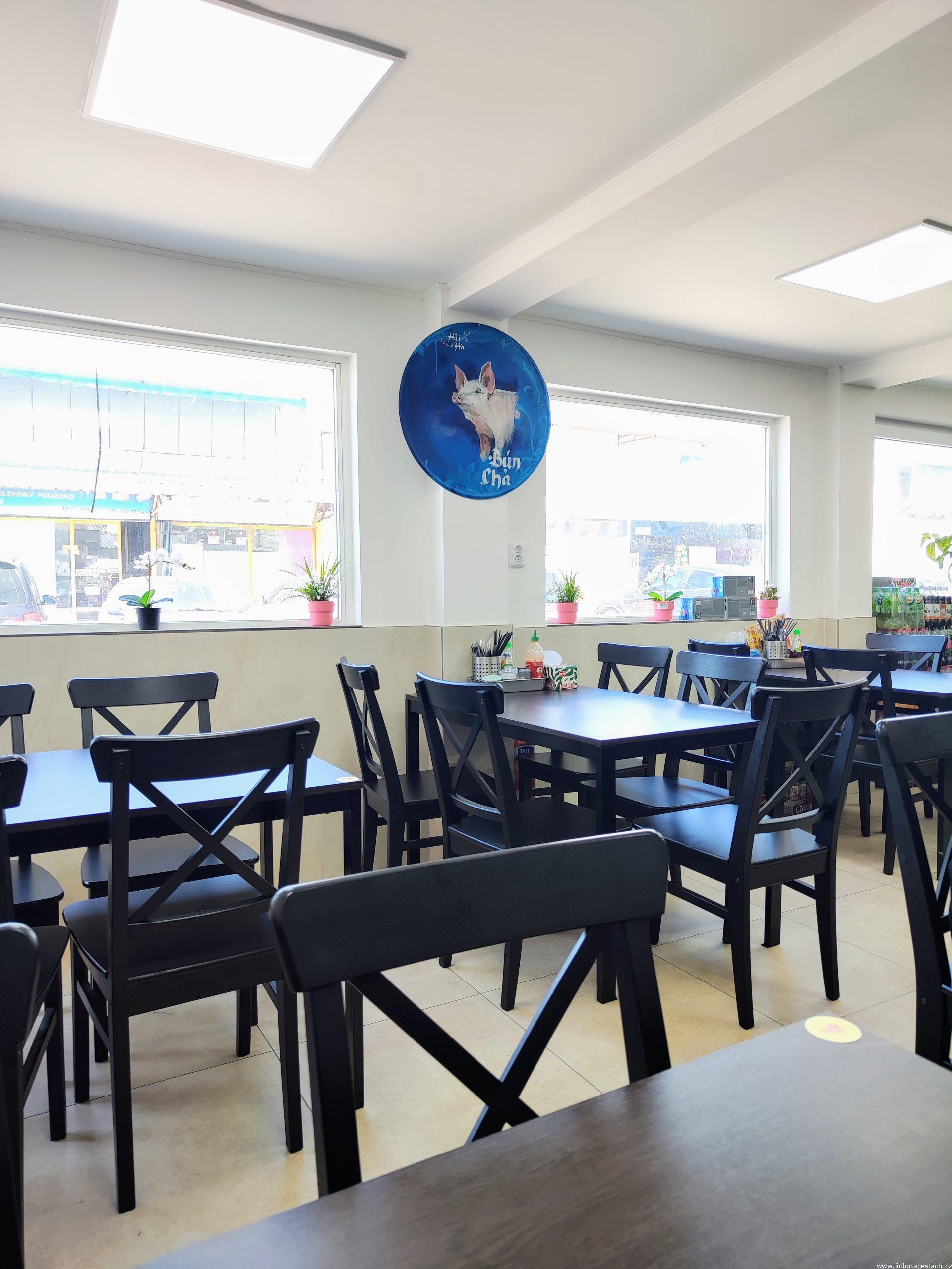 Interiér bistra Hải Hà