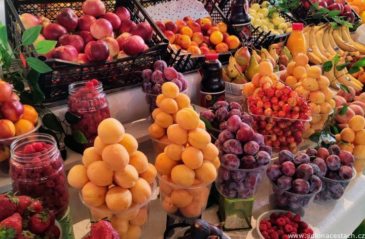 Ak Emir Bazaar: A Small Market in the Heart of Bishkek