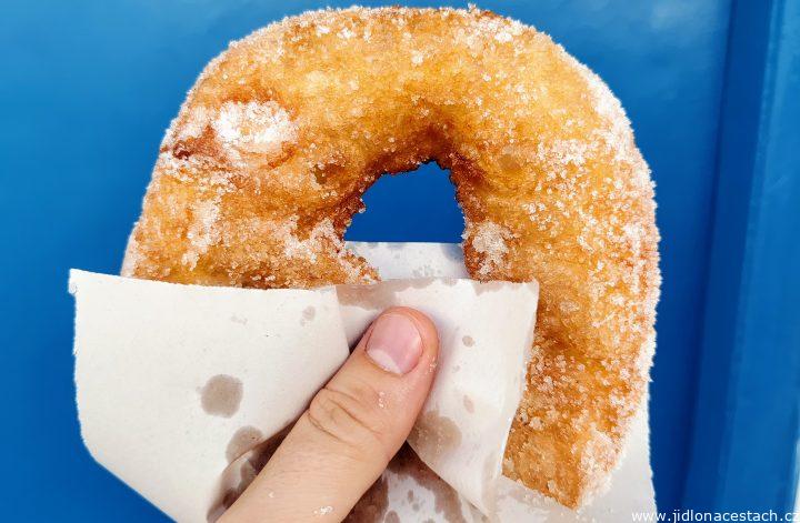 Bambalouni: typický tuniský vyprážaný dezert