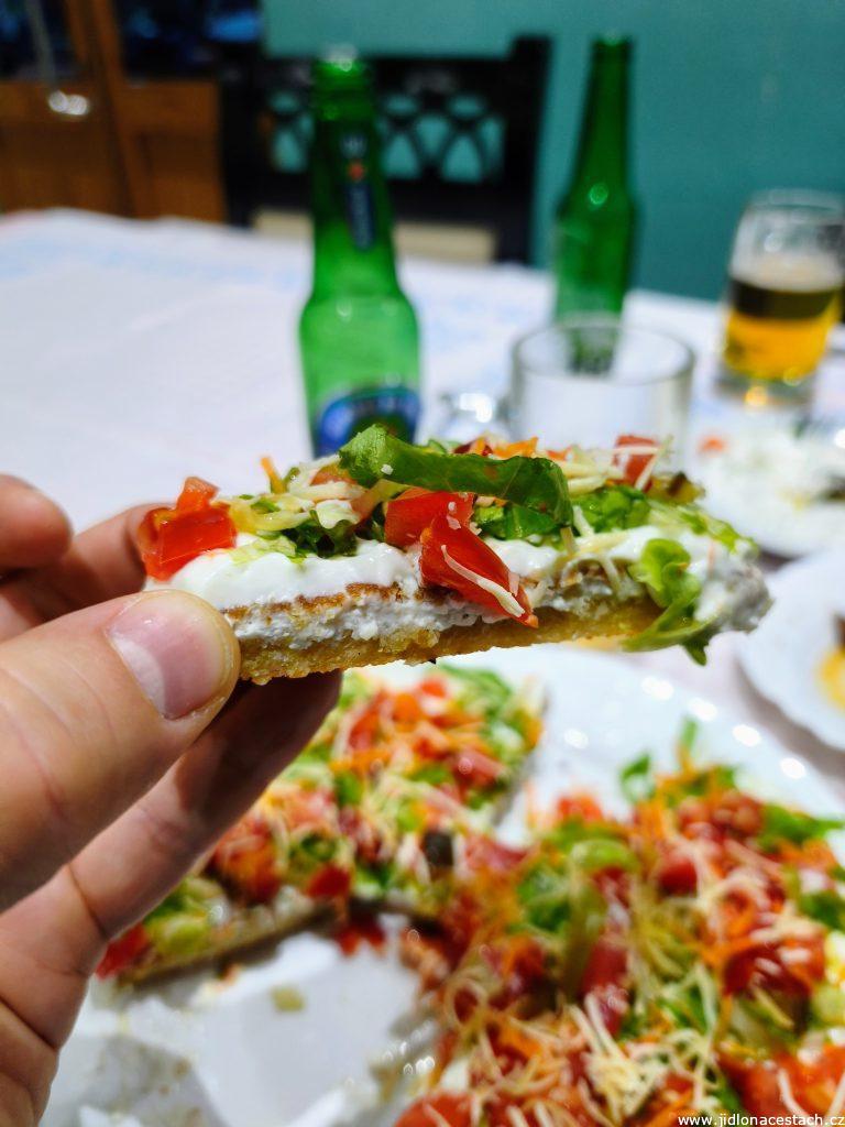 Bukë misri: albánský kukuřičný chléb.