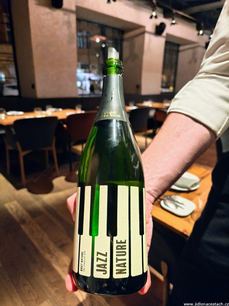 El Camino Tapas Restaurant: cava Jazz Nature. El Camino Tapas Restaurant: cava Jazz Nature.