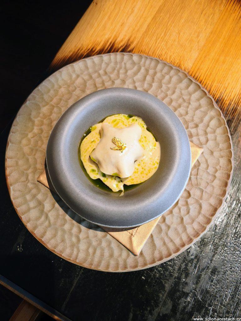 Field Restaurant: hare, cabbage, blood sausage, bone marrow.