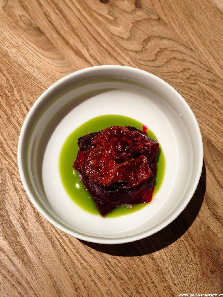 Vallmo Restaurant: beetroot, smoked mascarpone, bay leaf. Vallmo Restaurant: beetroot, smoked mascarpone, bay leaf.