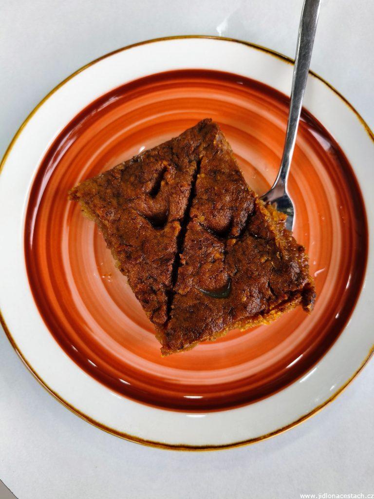 Tespixhe: traditional Balkan dessert.