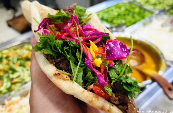 Guss: Iraqi Grilled Meat in Samoon Bread