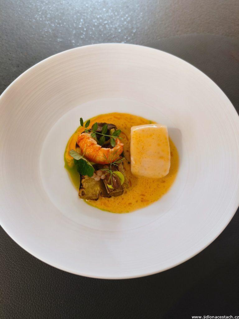 Papilio Restaurant: zander, fennel, crayfish, snails. Papilio Restaurant: zander, fennel, crayfish, snails.