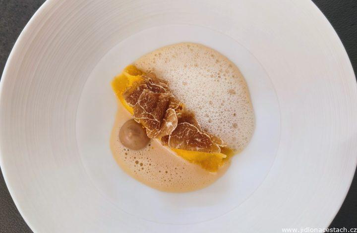 Michelinské restaurace v ČR: kompletní seznam, kontakty (2025)