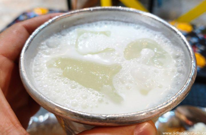 Ayran: tradiční jogurtový nápoj