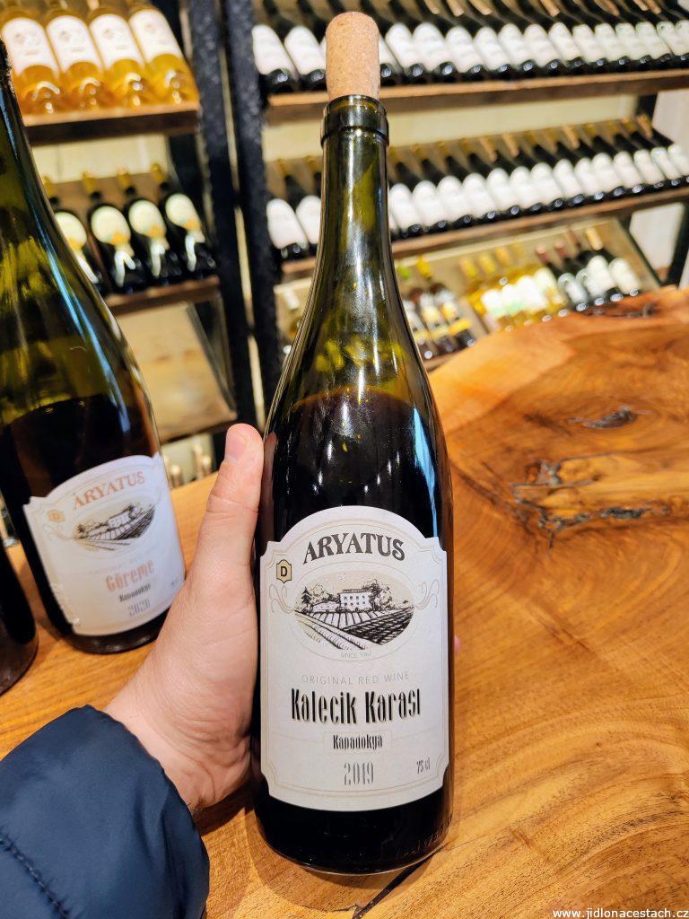 Turkish red wine: Kalecik Karası.